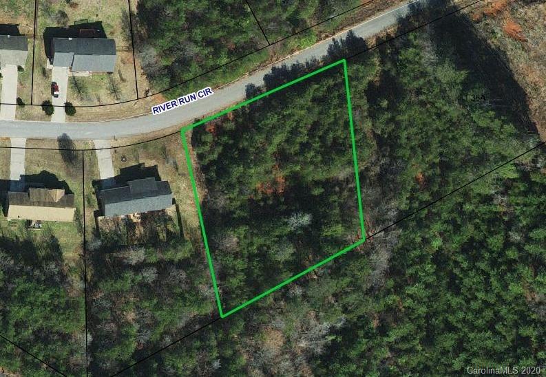 Property image 2 of 4154 River Run Circle in River Run, Hickory, NC 28602