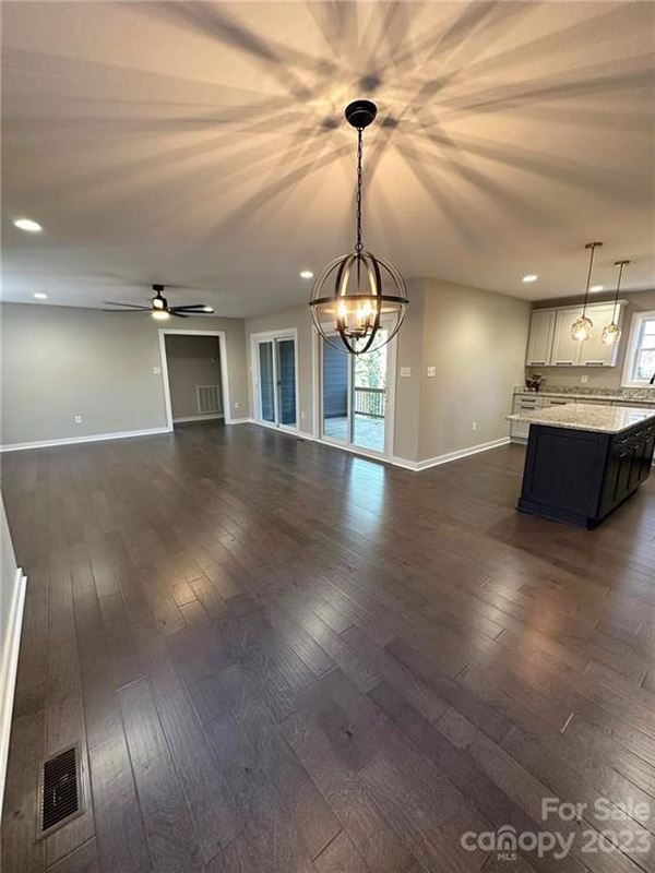 Property image 4 at 364 N Oakwood Drive, Statesville, NC 28677