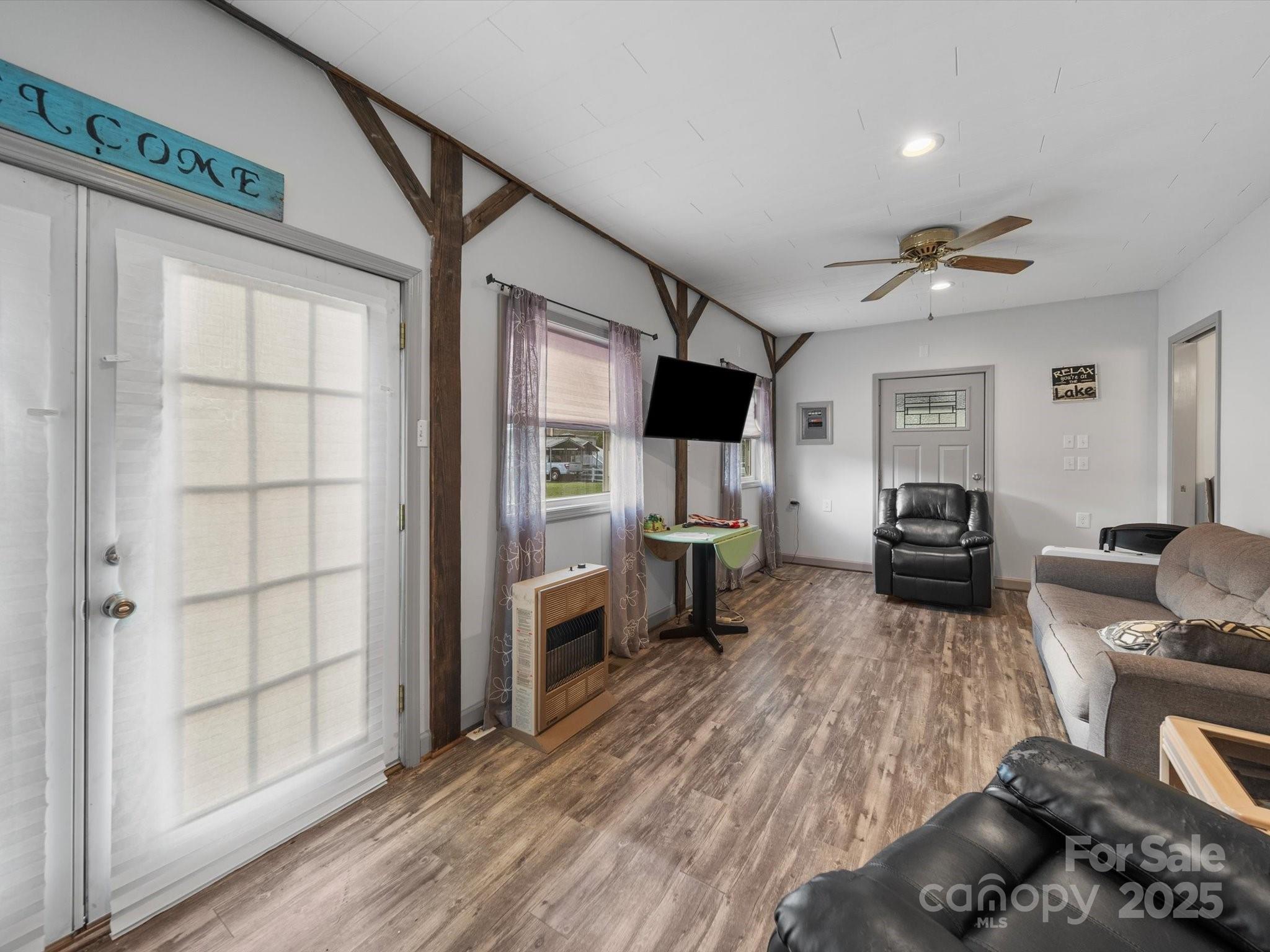 Property image 5 of 111 Sunshine Trail in Twin Harbor, Mount Gilead, NC 27306