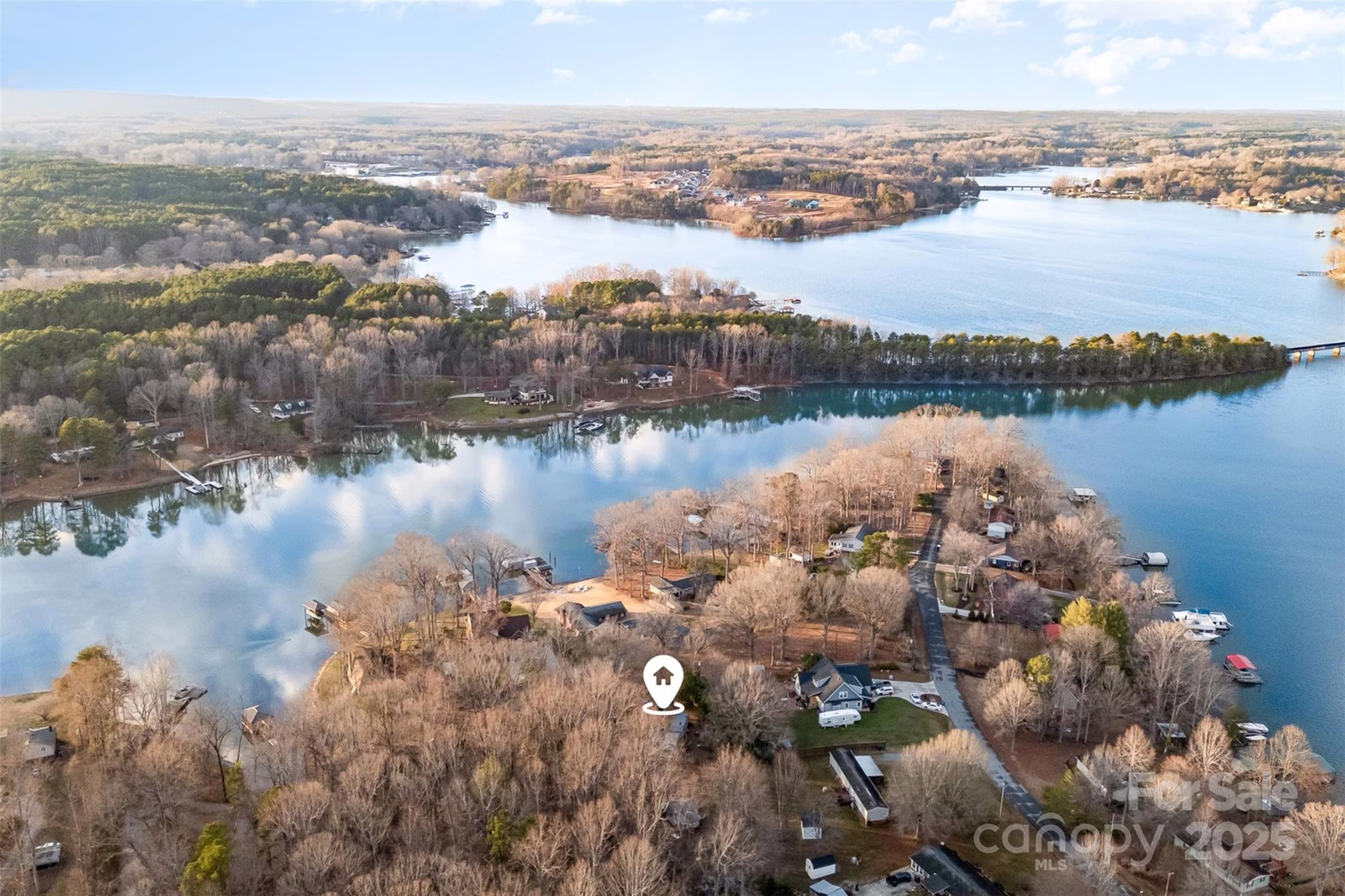 Property image 1 at 4944 Vagabond Lane, Sherrills Ford, NC 28673
