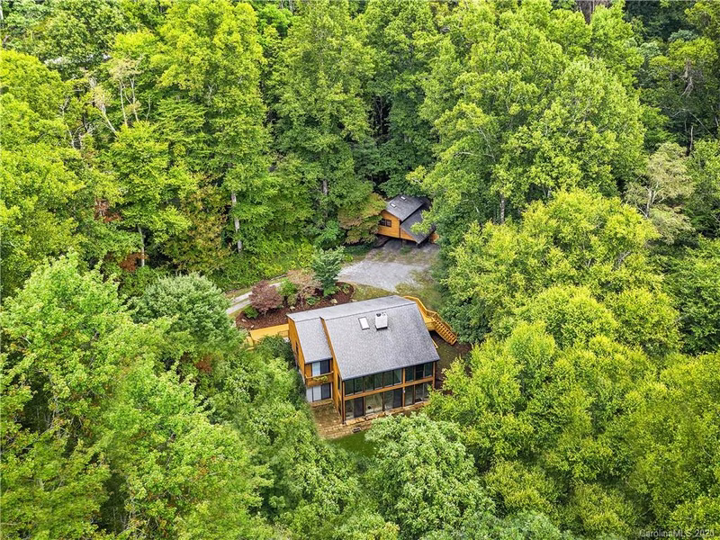 25 Indian Trail