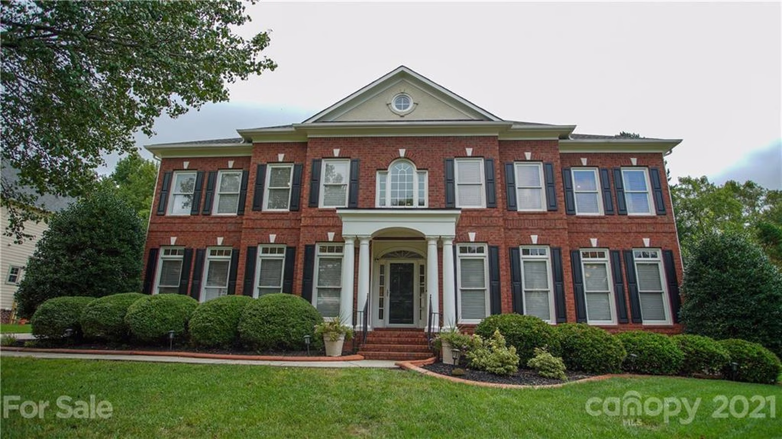 Property image 1 at 3410 Savannah Hills Drive, Matthews, NC 28105