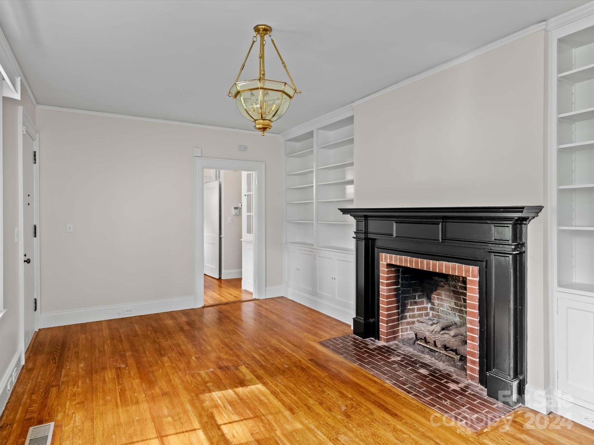 Property image 5 of 120 Colonial Drive in Milford Hills, Salisbury, NC 28144