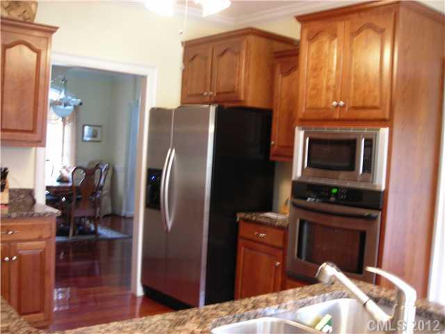 Property image 4 of 2851 Wheat Field Court in Levinwood, Lincolnton, NC 28092