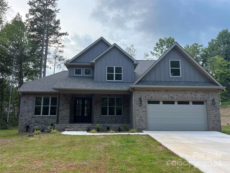 Property image 4 at 5125 Mark Drive, Hickory, NC 28601