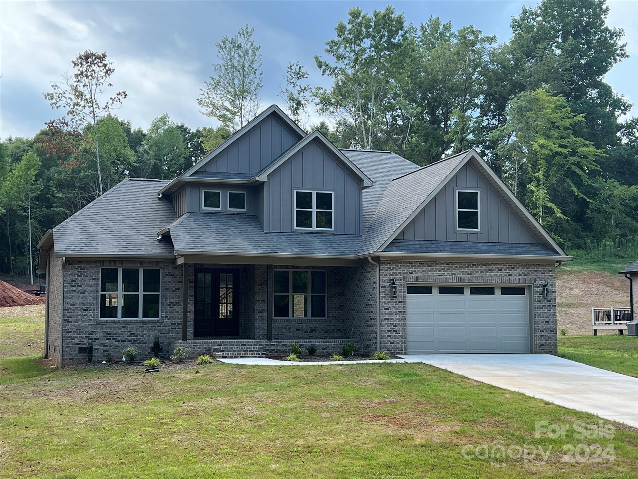 Property image 2 of 5125 Mark Drive in Catawba Springs, Hickory, NC 28601