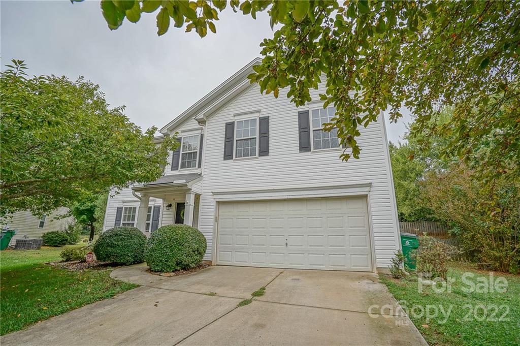 Property image 2 of 3902 Cameron Run Lane in Weddington Ridge, Matthews, NC 28105