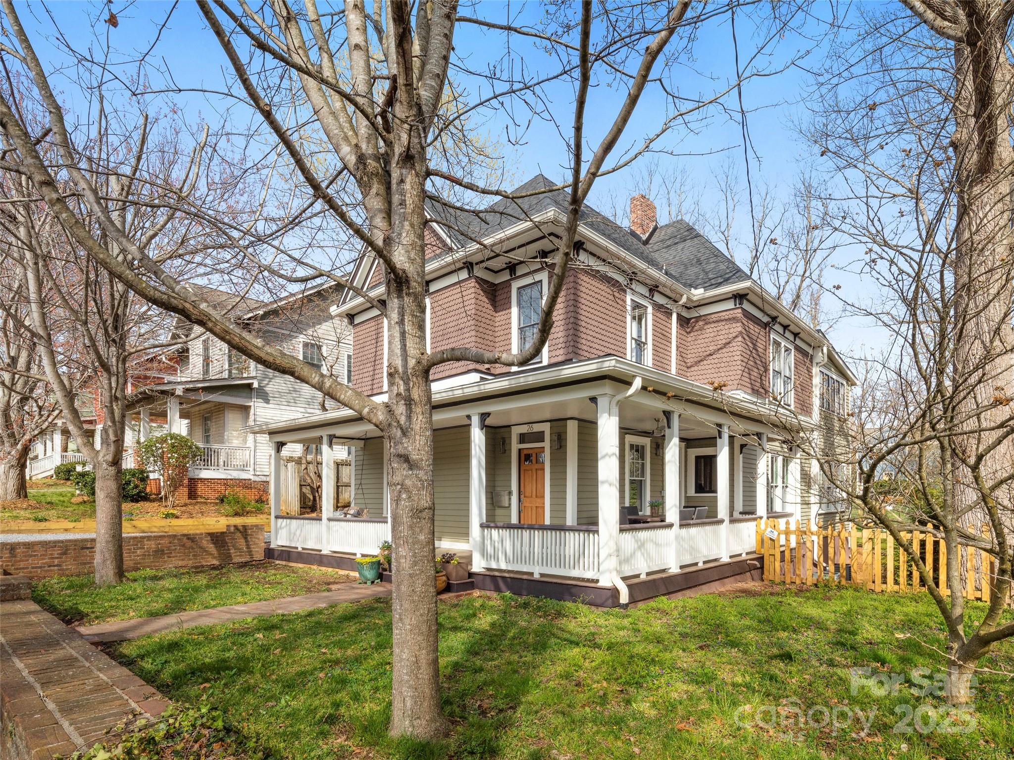 Property image 3 of 26 Bearden Avenue in Montford, Asheville, NC 28801