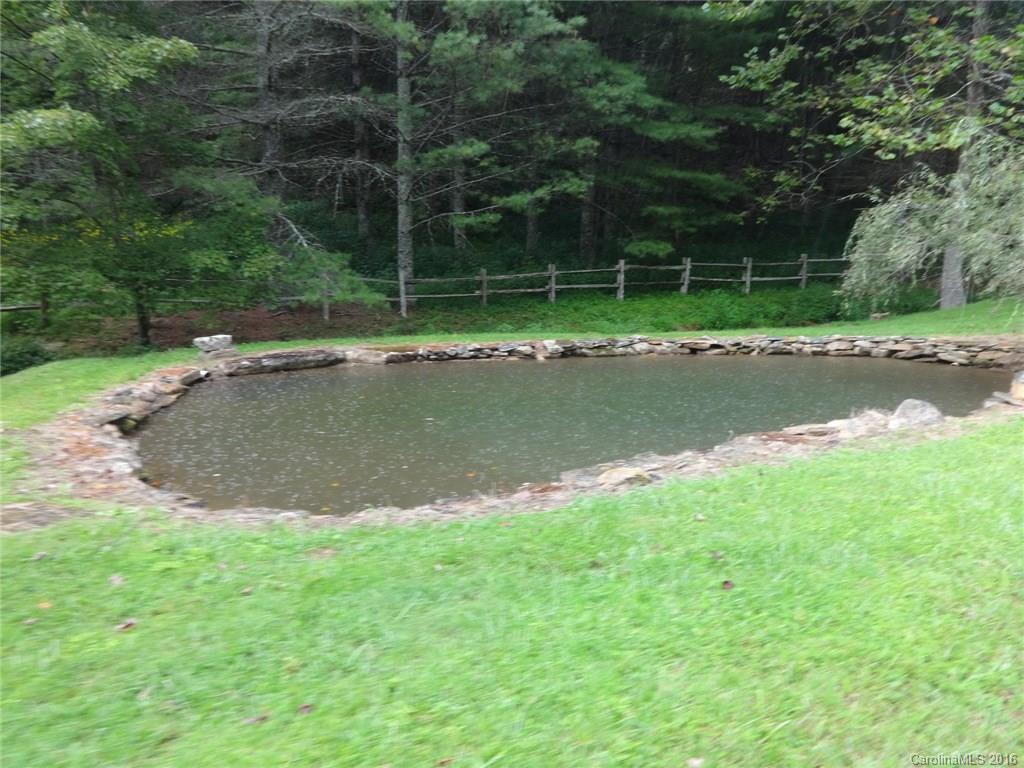 Property image 3 of 503 White Pine Lane in Beech Creek, Bakersville, NC 28705