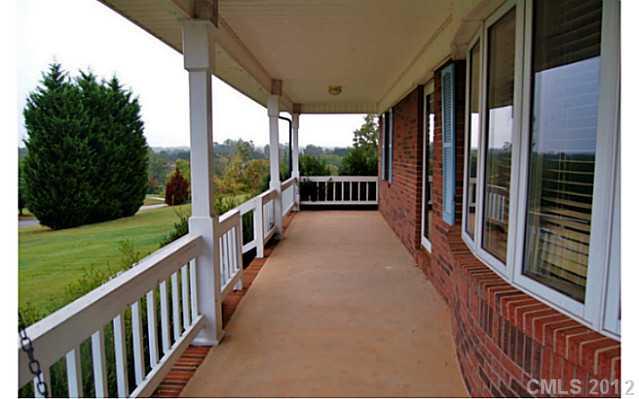Property image 2 of 3165 Sandy Lee Court in Mason Springs, Lincolnton, NC 28092