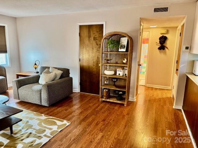 Property image 4 of 123 23rd Street in Mimosa Gardens, Hickory, NC 28601