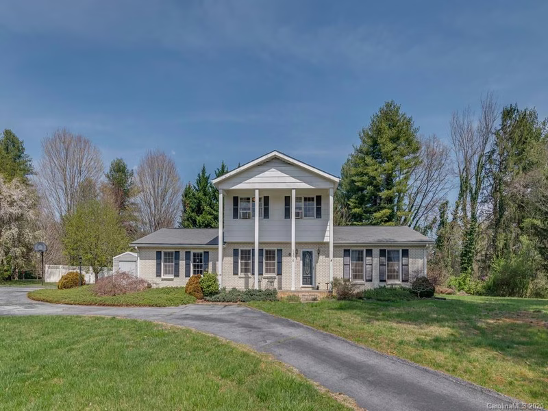 Property image 5 at 1376 Glenheath Drive, Hendersonville, NC 28791
