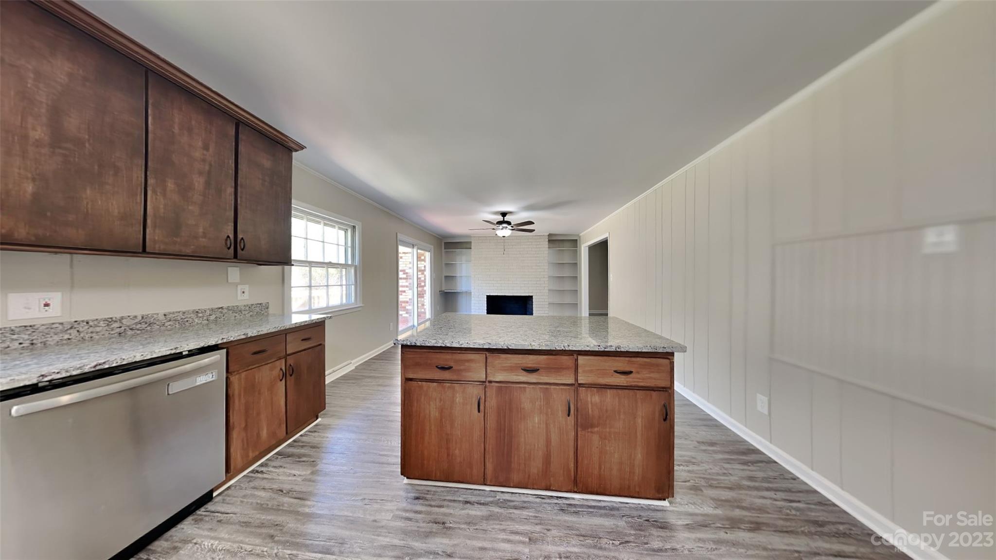 Property image 5 of 812 Malotte Lane in Robinson Heights, Gastonia, NC 28054