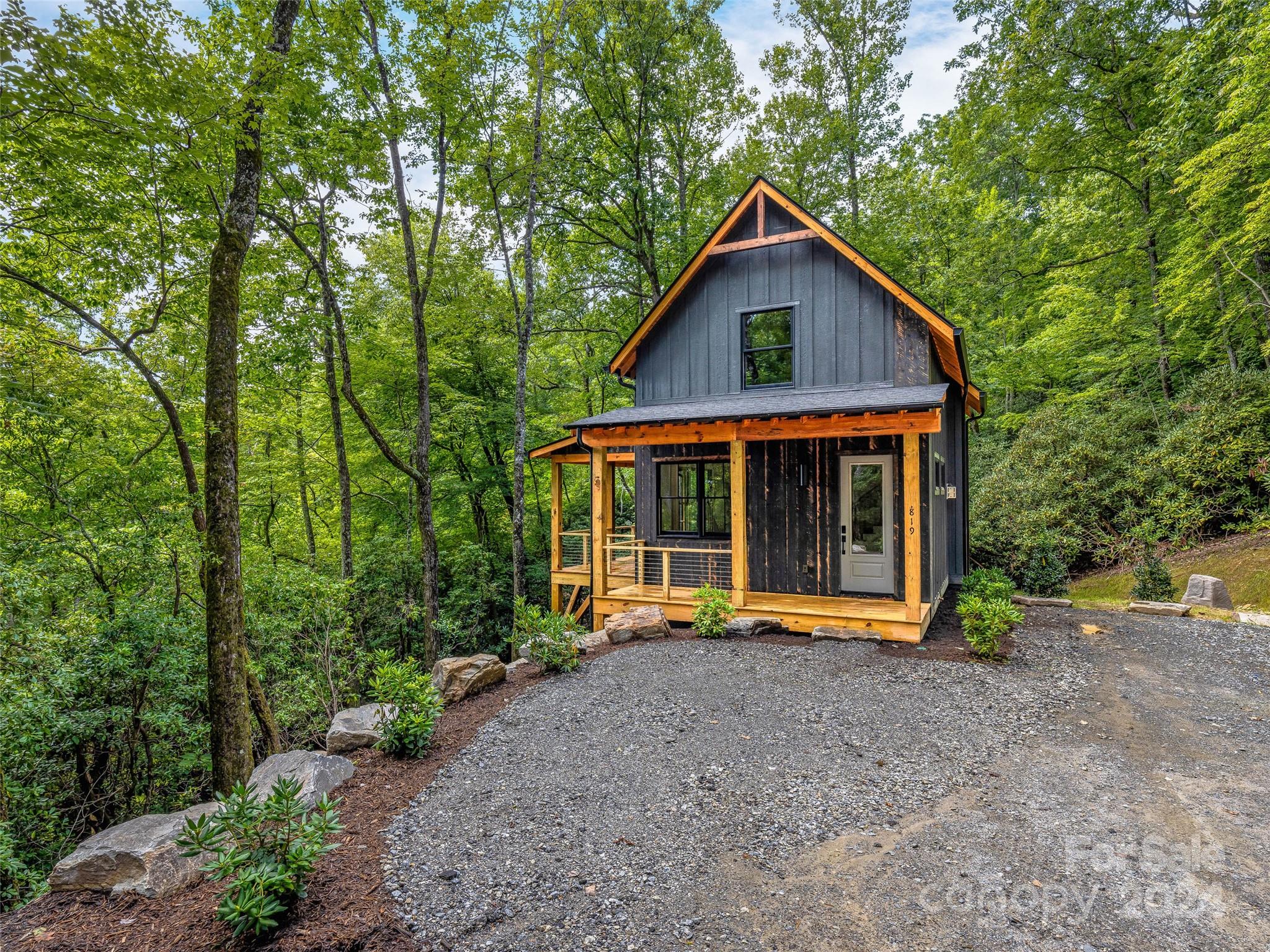 Property image 2 of 819 Pisgah Forest Drive in Pisgah Forest Farms, Pisgah Forest, NC 28768