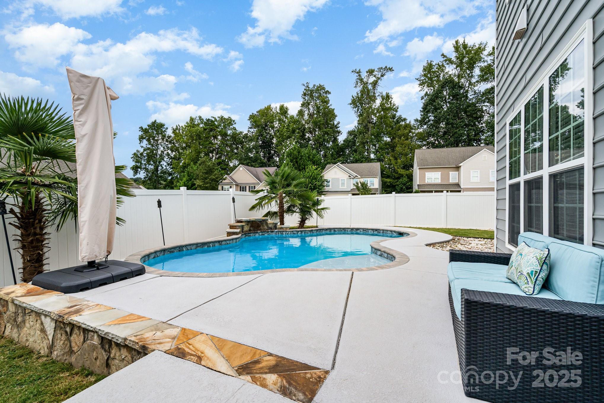 Property image 2 of 125 Louden Drive in The Hampshires, Mooresville, NC 28115