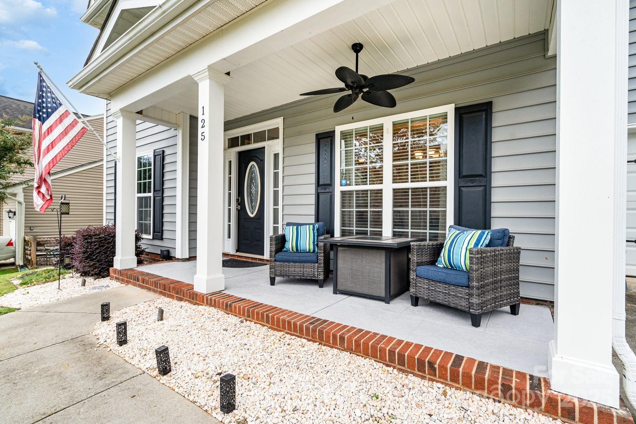 Property image 3 of 125 Louden Drive in The Hampshires, Mooresville, NC 28115