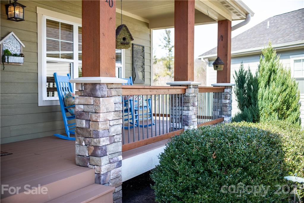 Property image 3 of 40 Asher Lane in Cottages at Glenn Oaks, Arden, NC 28704