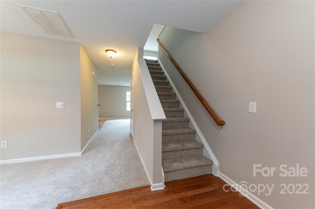Property image 3 of 4018 Cameron Creek Drive in Weddington Ridge, Matthews, NC 28105