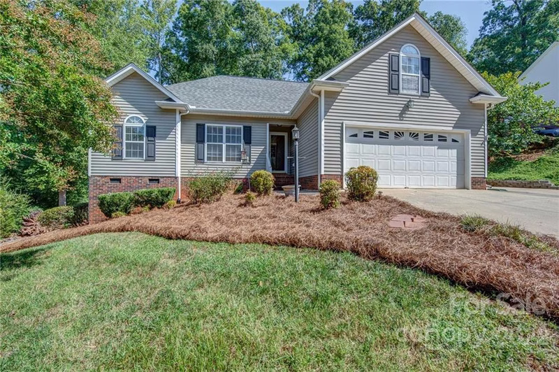 Keltic Meadows, Gastonia Community