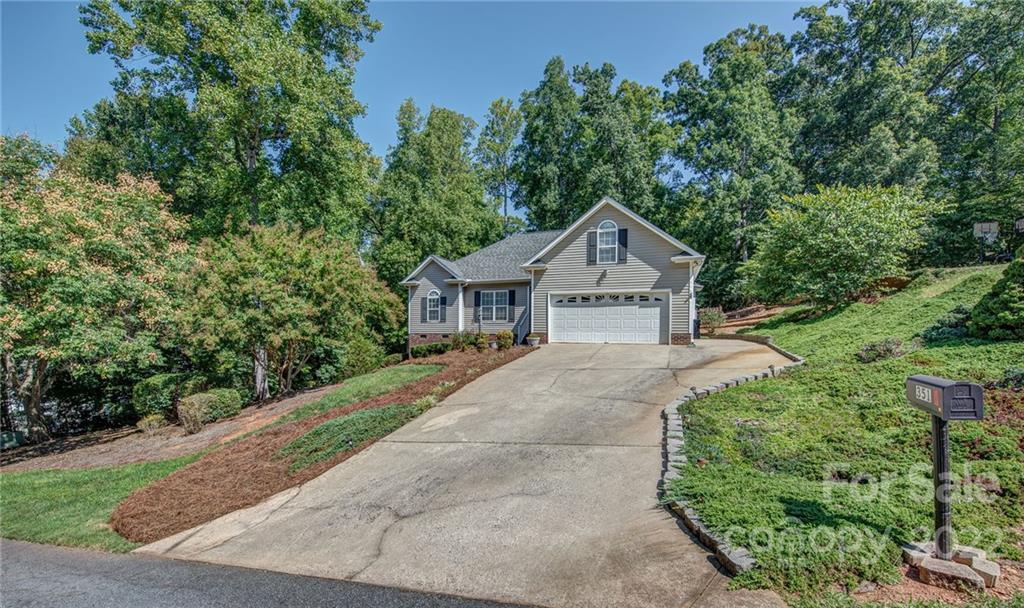 Property image 3 of 351 Cape Breton Trail in Keltic Meadows, Gastonia, NC 28056