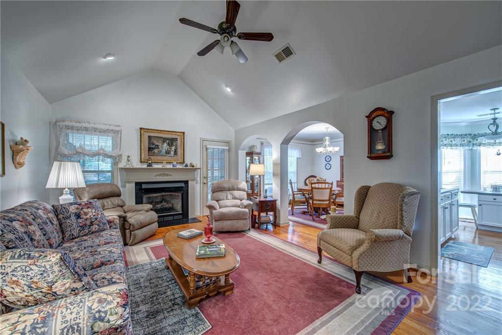 Property image 5 of 351 Cape Breton Trail in Keltic Meadows, Gastonia, NC 28056