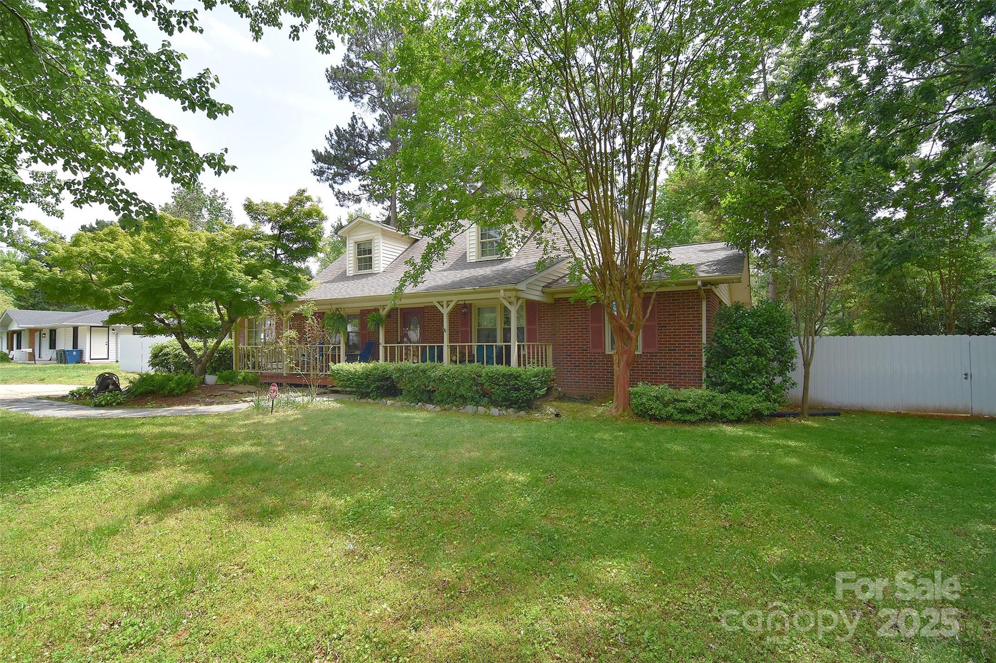 Property image 2 of 109 Larch Road in Westcliffe, Salisbury, NC 28147