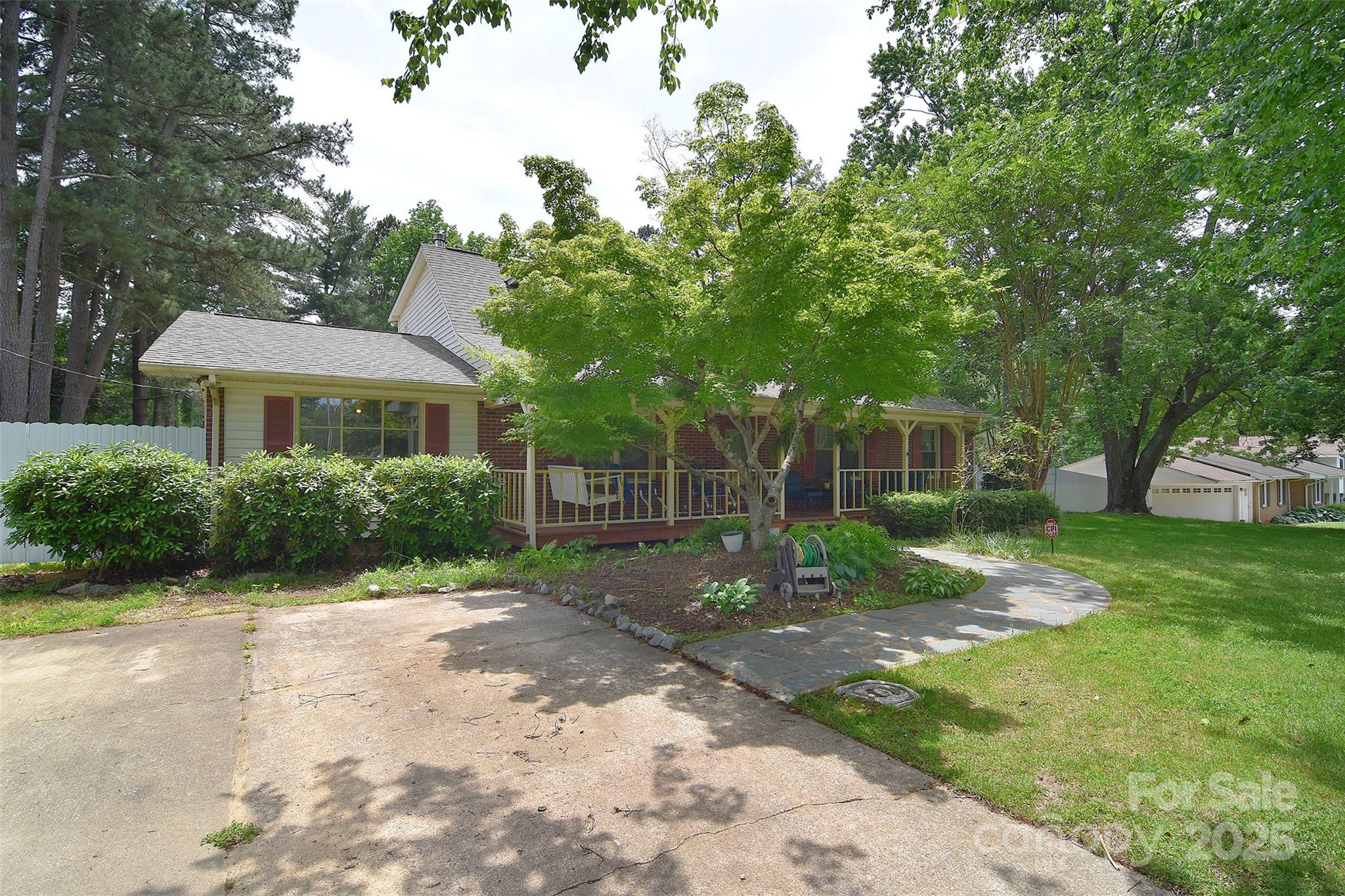 Property image 4 of 109 Larch Road in Westcliffe, Salisbury, NC 28147