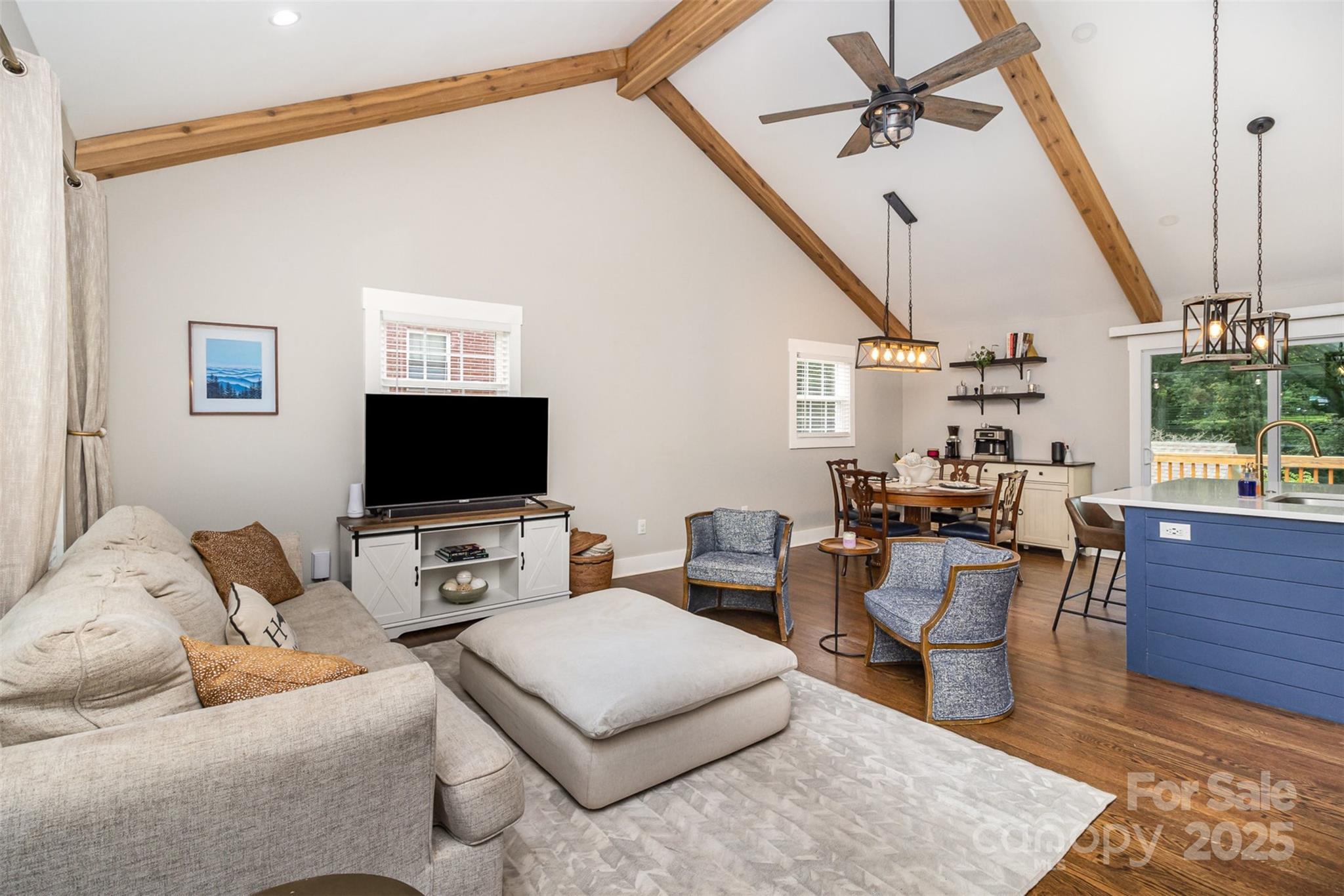 Property image 5 of 1621 Brookdale Avenue in Starmount, Charlotte, NC 28210