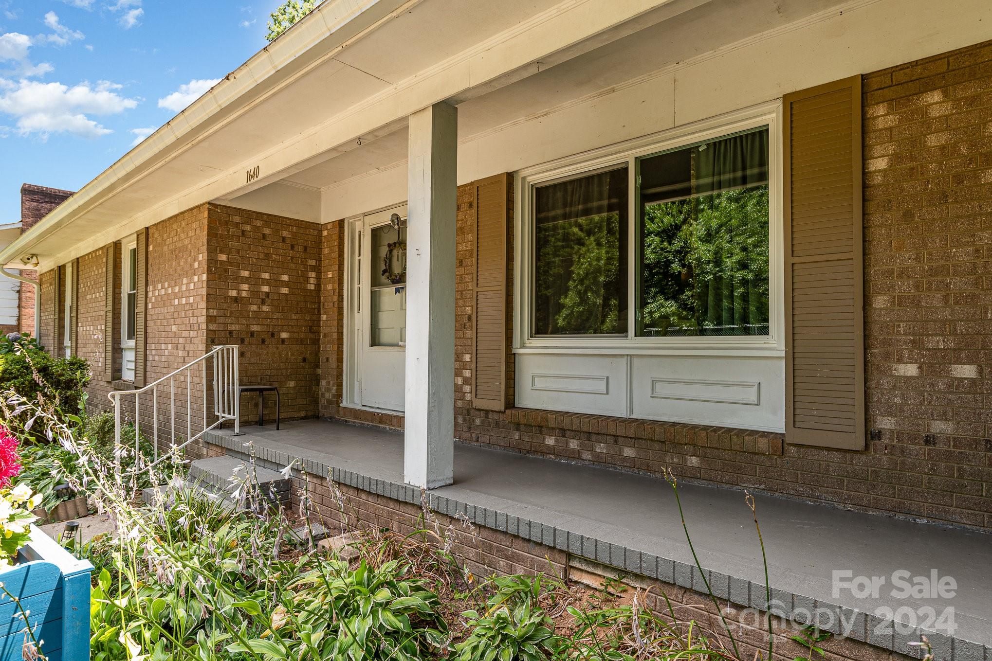 Property image 3 of 1640 W Colonial Drive in Milford Hills, Salisbury, NC 28144