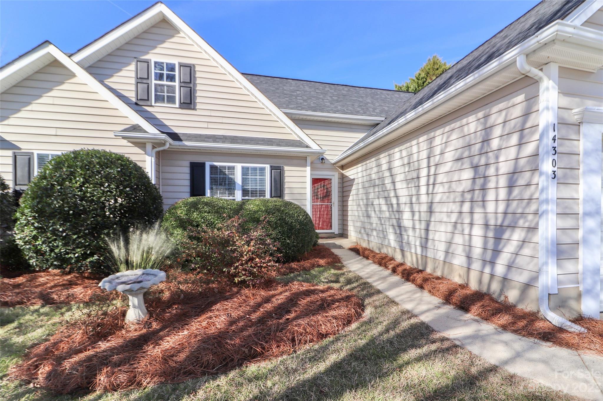 Property image 3 of 14303 Chenault Drive in Covington, Huntersville, NC 28078