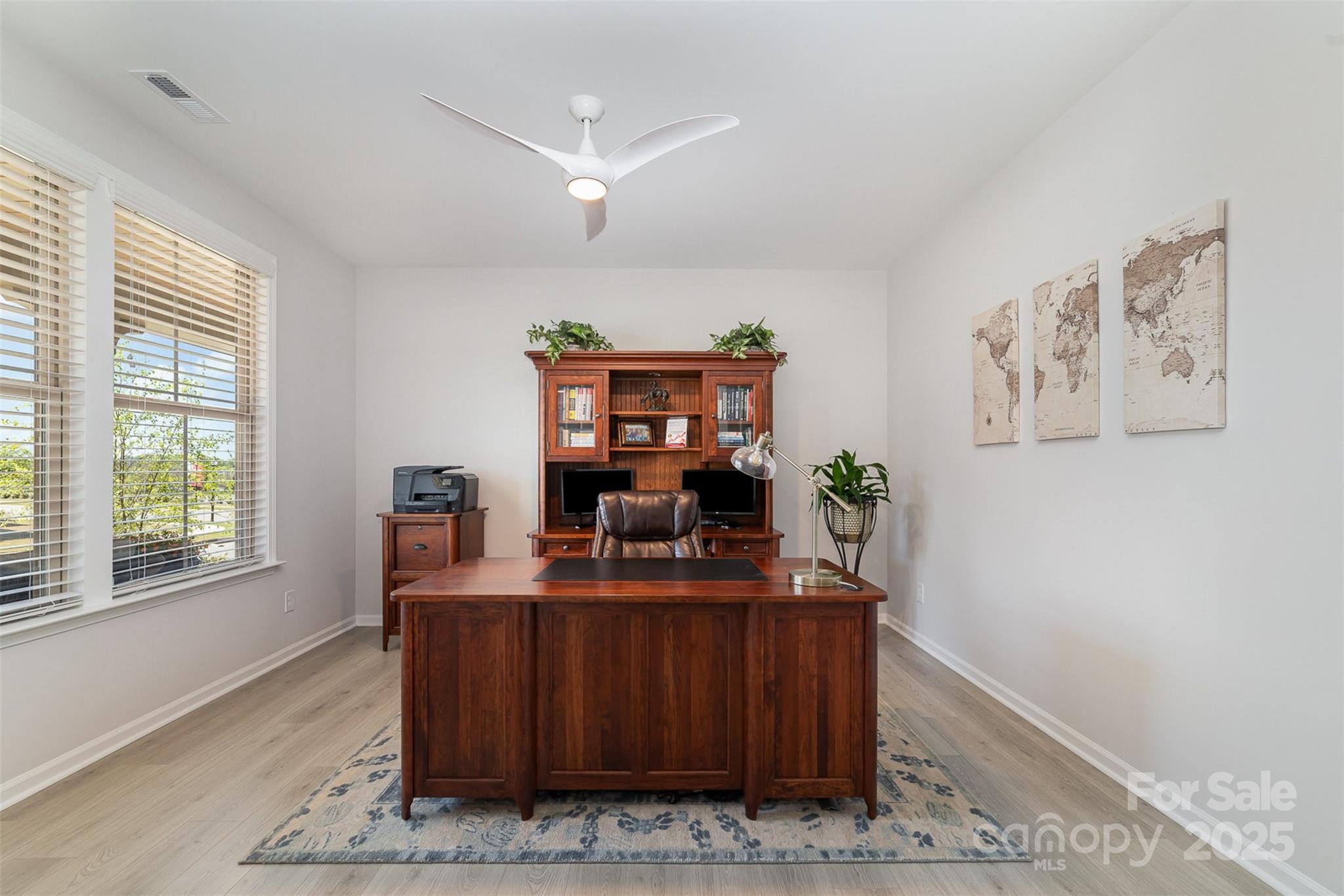 Property image 3 of 109 Crossvine Drive in Reids Cove, Mooresville, NC 28117
