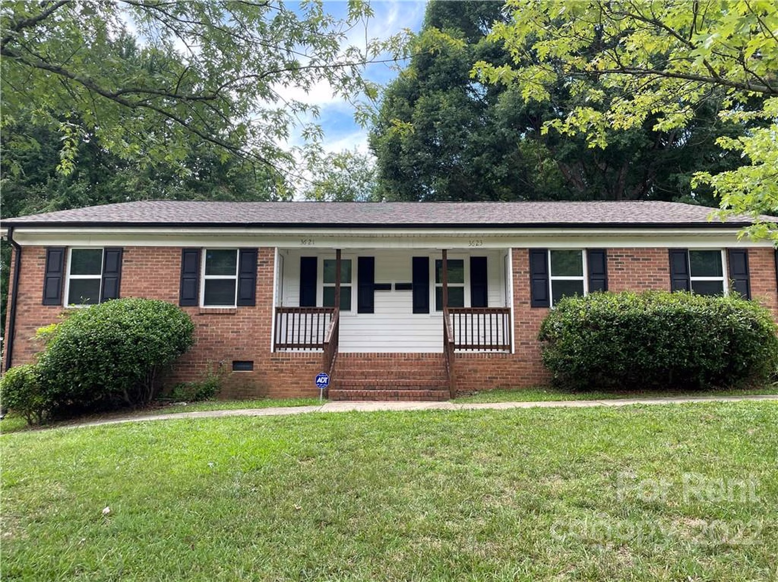 Property image 1 at 3623 Driftwood Drive, Charlotte, NC 28205