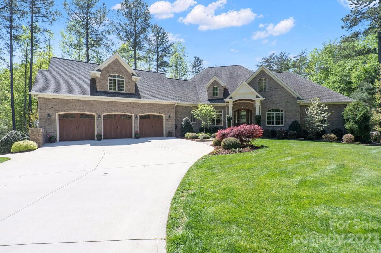 Property image 1 at 7632 Cottonwood Drive, Denver, NC 28037
