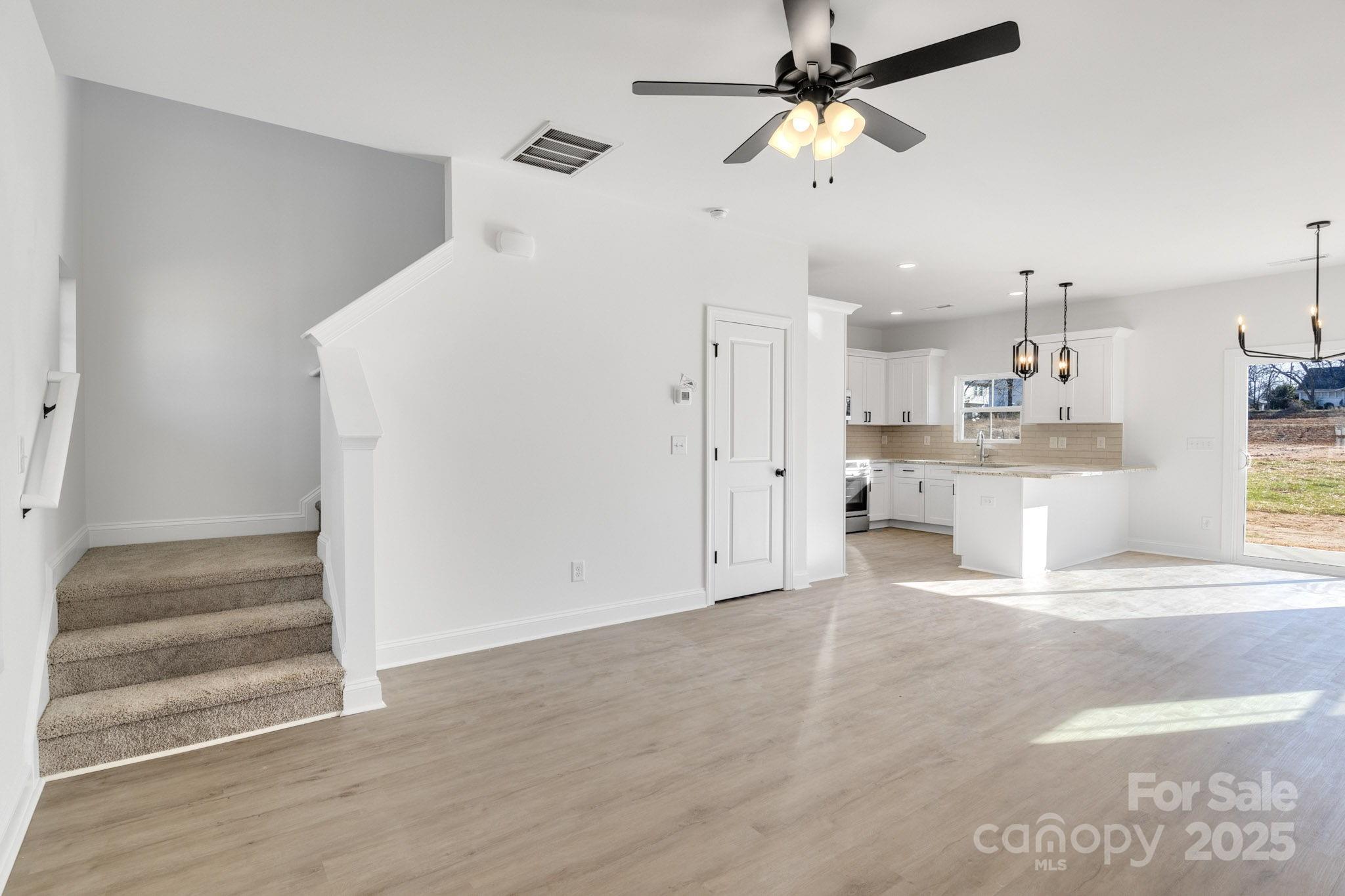 Property image 3 of 1540 Solitude Court in Peacewood, Kannapolis, NC 28081