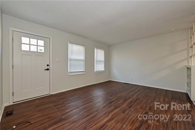 Property image 2 at 4100 Dinglewood Avenue, Charlotte, NC 28205