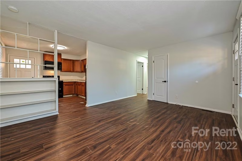 Property image 4 at 4100 Dinglewood Avenue, Charlotte, NC 28205