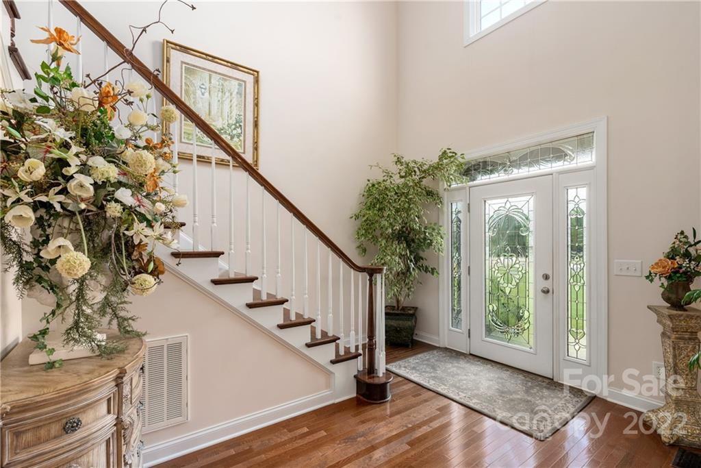 Property image 3 of 5432 Old Town Lane in Cramer Woods, Gastonia, NC 28056