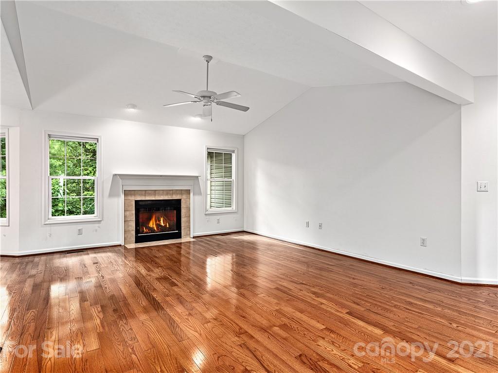 Property image 3 of 8 Pinehurst Court in Etowahs Reach, Etowah, NC 28729