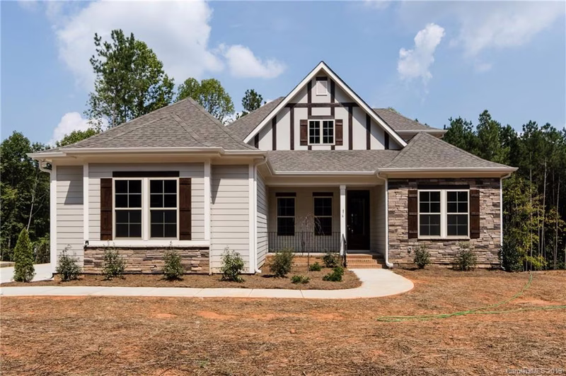 676 Kenway Loop