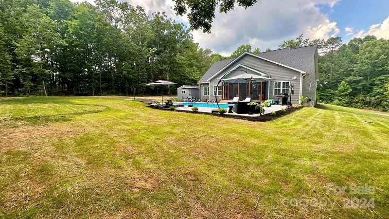 Property image 3 at 4592 36th Street, Hickory, NC 28601