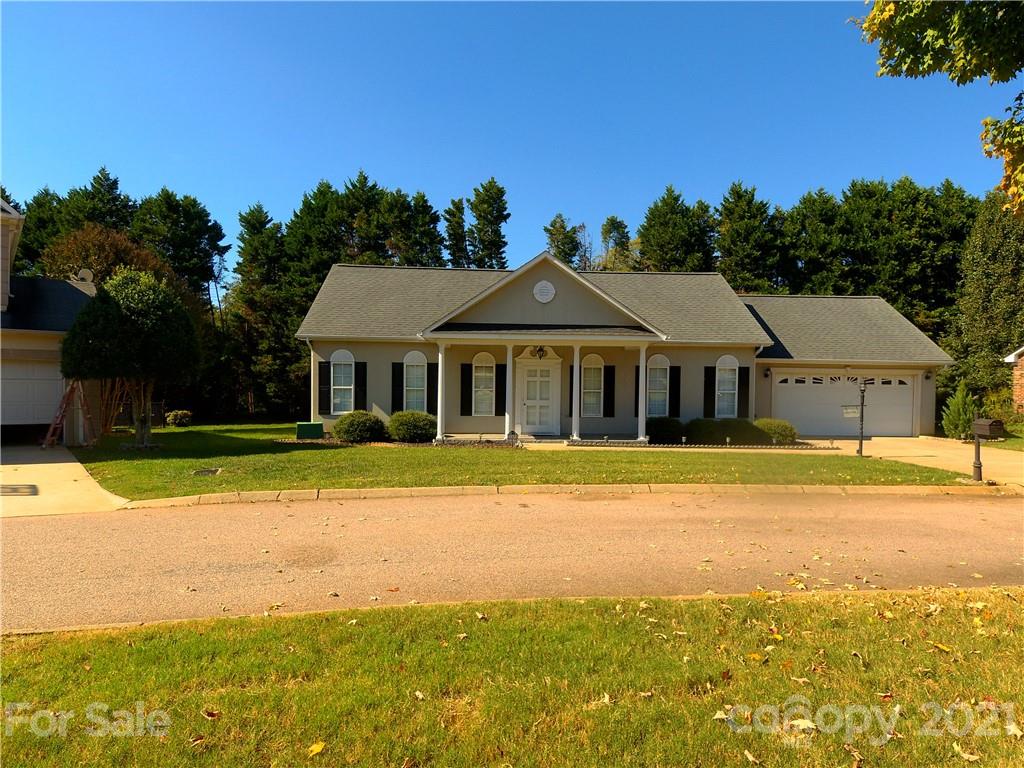 Property image 2 of 109 Yorkshire Drive in Woodfield, Salisbury, NC 28144