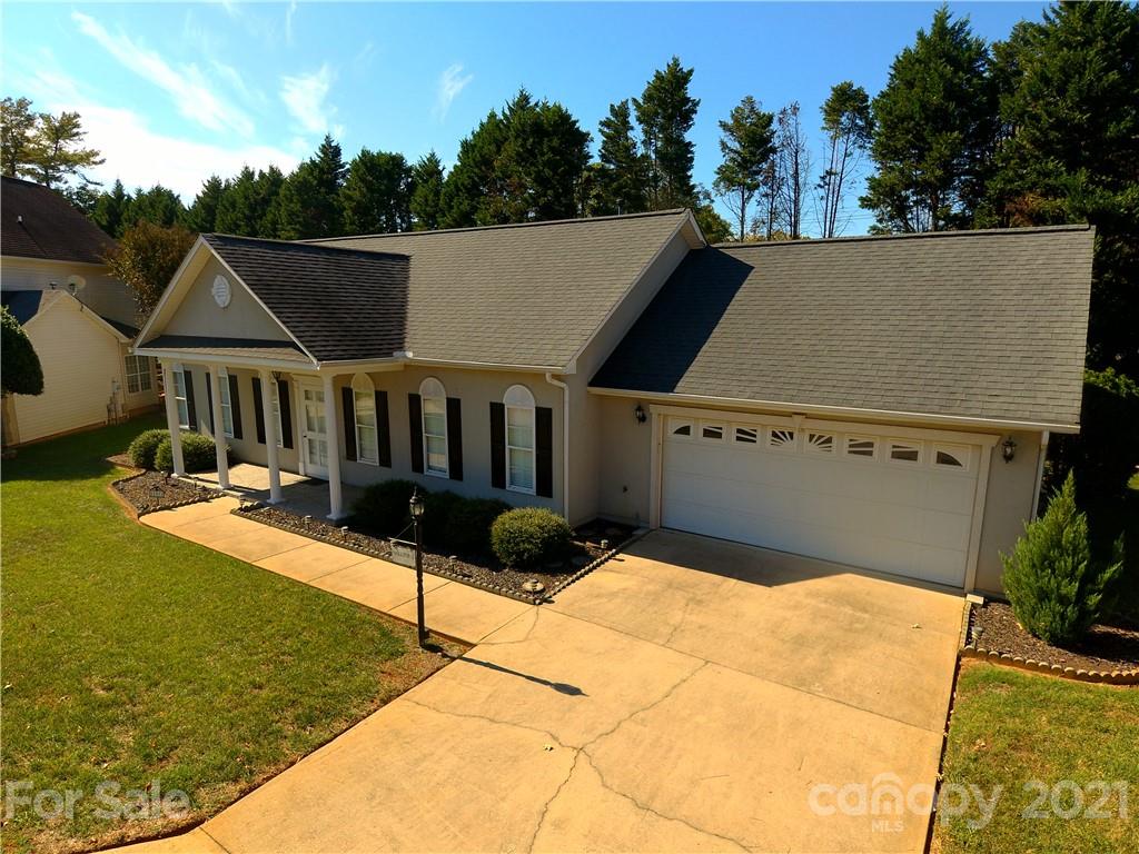 Property image 4 of 109 Yorkshire Drive in Woodfield, Salisbury, NC 28144