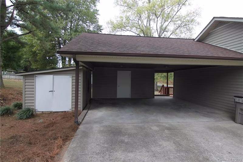 Property image 2 at 2401 Hoffman Street, Gastonia, NC 28054