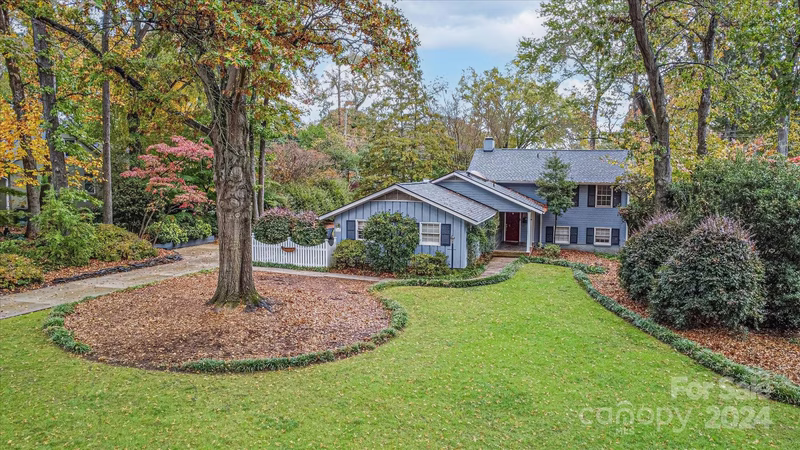 3201 Mountainbrook Road
