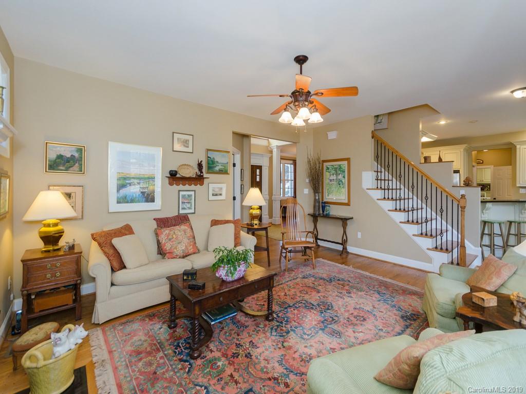 Property image 4 of 65 Ravenwood Lane in Ravenwood Forest, Horse Shoe, NC 28742