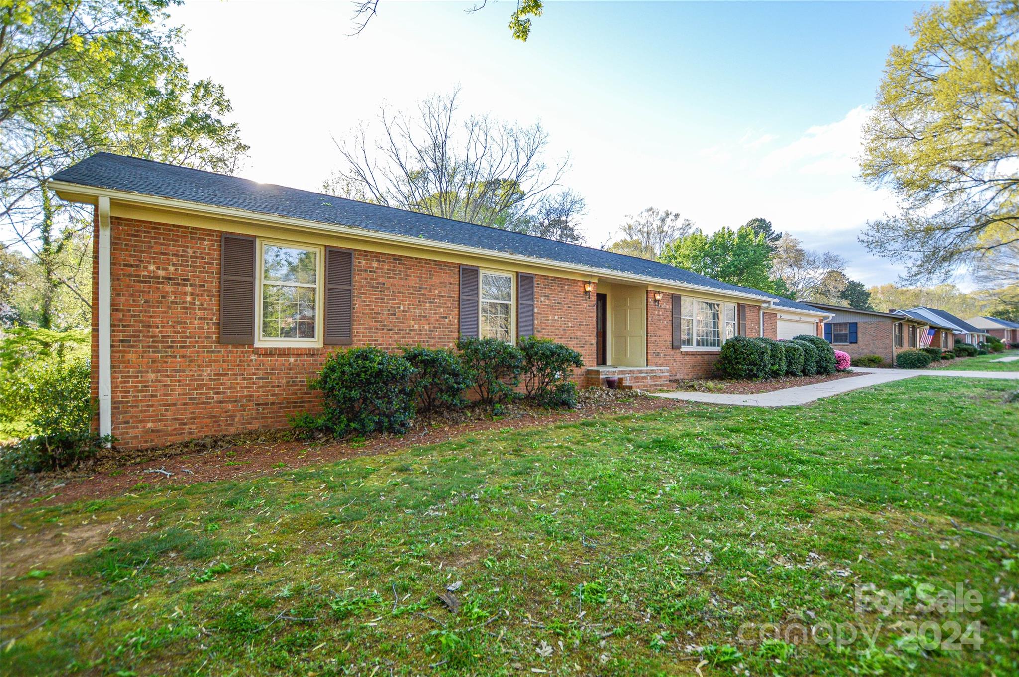 Property image 3 of 417 Wake Drive in Eagle Heights, Salisbury, NC 28144