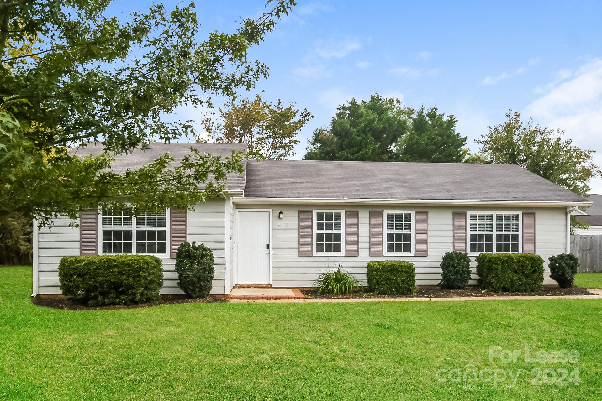 Property image 4 of 2502 Justin Court in Sandalwood, Monroe, NC 28110