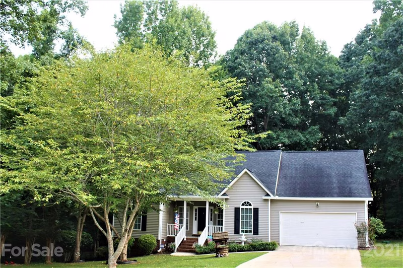 Property image 5 at 318 Cape Breton Trail, Gastonia, NC 28056