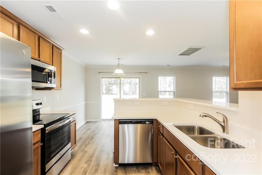 Property image 2 of 2524 Captains Watch Road in Harbour Towne, Kannapolis, NC 28083