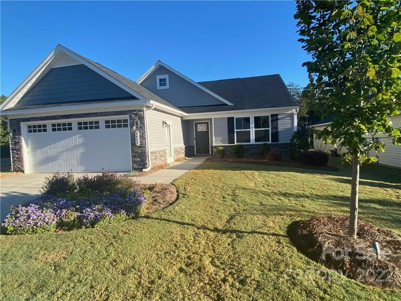 Property image 3 at 6409 Brawley Ann Drive, Charlotte, NC 28215